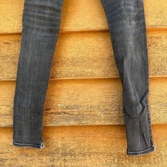 Levi’s Faded Black Distressed Skinny Mid Rise Jeans Size 29 - Picture 10 of 13